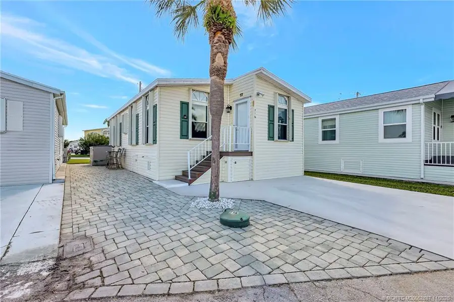 716 Nettles Boulevard, Jensen Beach, FL 34957 - Image #3