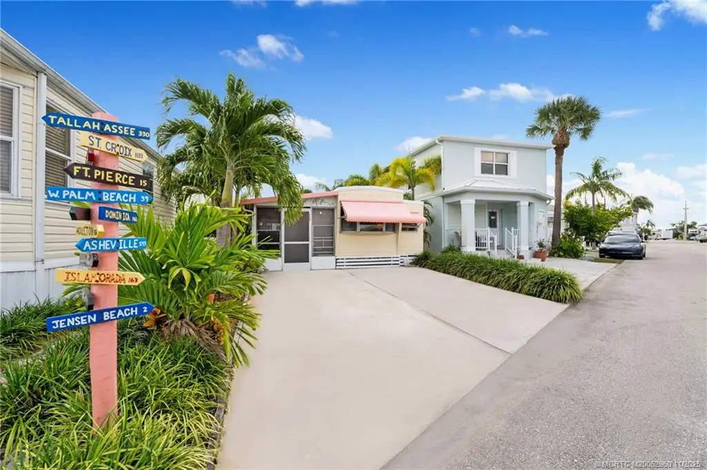 580 Nettles Boulevard, Jensen Beach, FL 34957 - Image #1