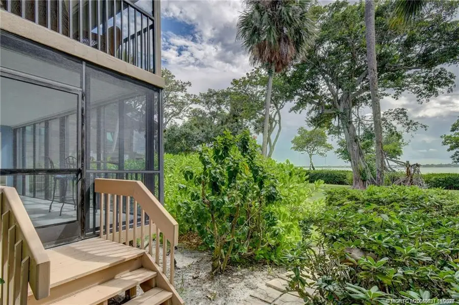 248 NE Edgewater Drive, Stuart, FL 34996 - Image #3