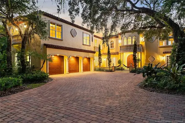 11 Wendy Lane, Stuart, FL 34996