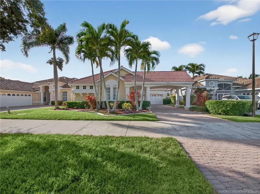 618 SW Lake Charles Circle, Port Saint Lucie, FL 34986 - Image #2