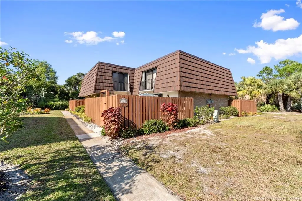 5802 SE Riverboat Drive #301, Stuart, FL 34997 - Image #1