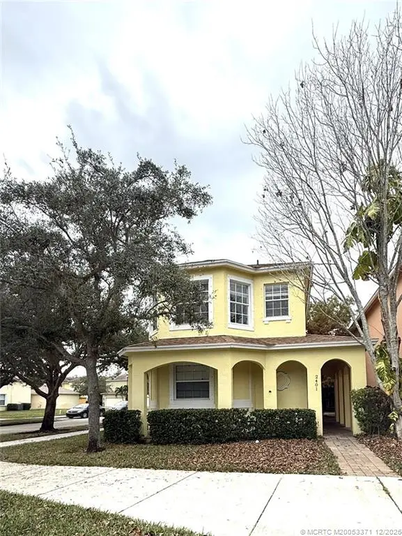 2401 SE Ruskin Drive, Port St Lucie, FL 34952