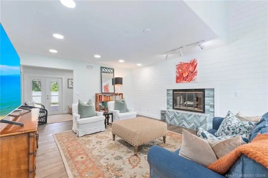 4304 SE Fairway E, Stuart, FL 34997 - #3