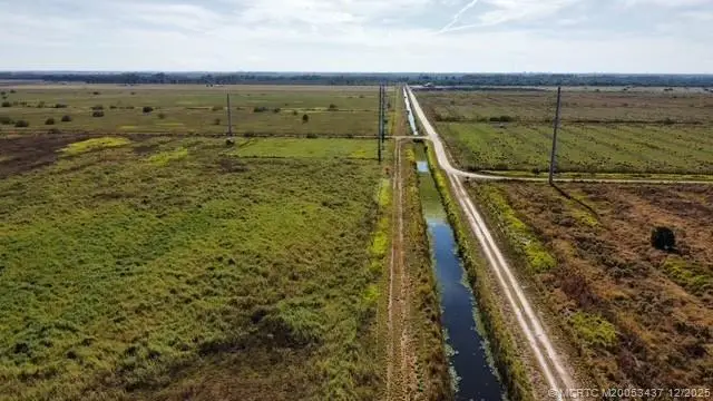 130 130th Avenue Sw, Vero Beach, FL 32968 - Image #1