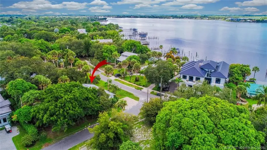 817 SW Saint Lucie Crescent, Stuart, FL 34994 - #3