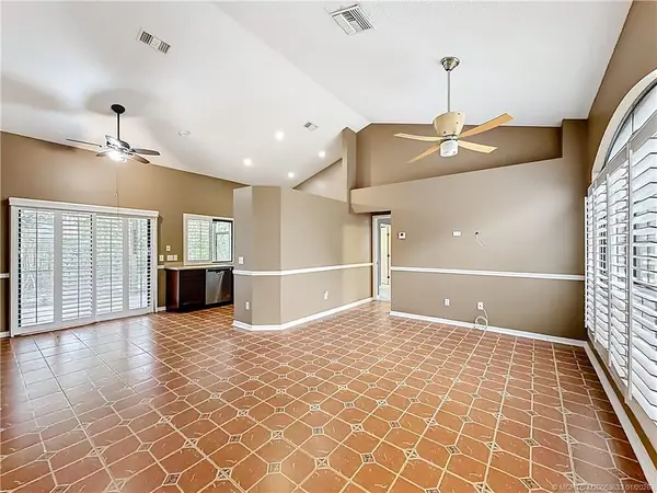 974 SW Worcester Lane, Port St Lucie, FL 34953