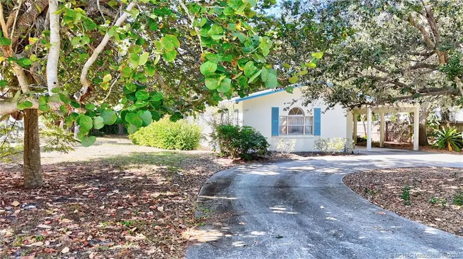 1027 SE Osceola Street, Stuart, FL 34996 - Image #2