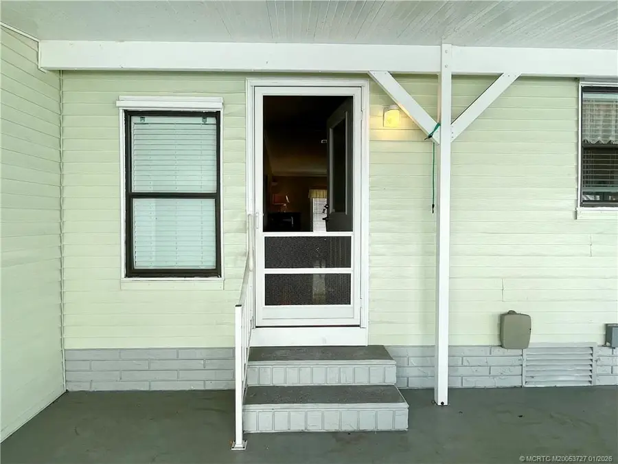 14581 Divot Drive Sw, Indiantown, FL 34956 - Image #3