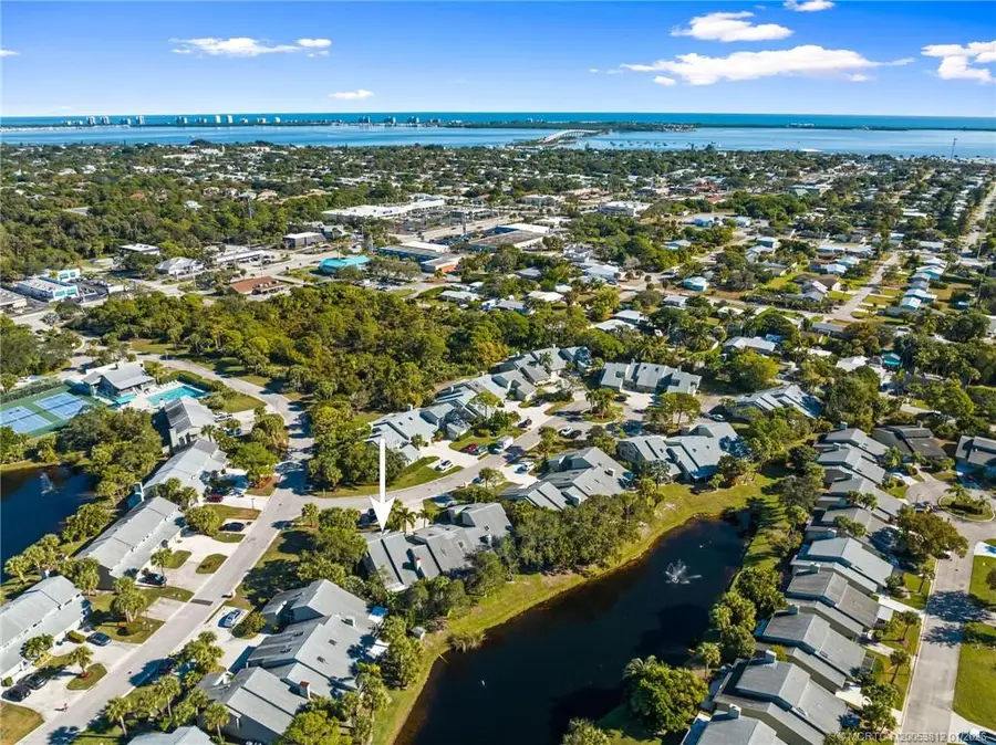 890 NE Sandalwood Place, Jensen Beach, FL 34957 - Image #3