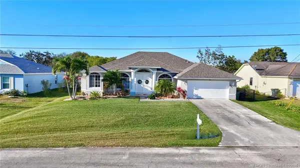 2449 SW Angus Avenue, Port St Lucie, FL 34953