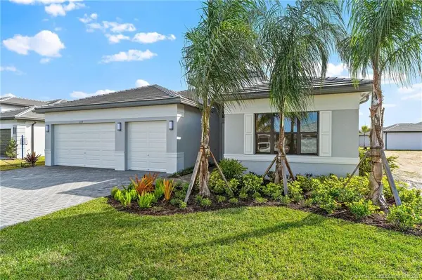 12159 Sw Songbird Road, Port St Lucie, FL 34987