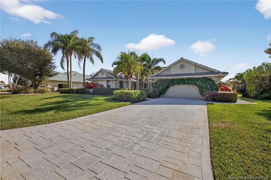 3211 SE Court Drive, Stuart, FL 34997 - #3