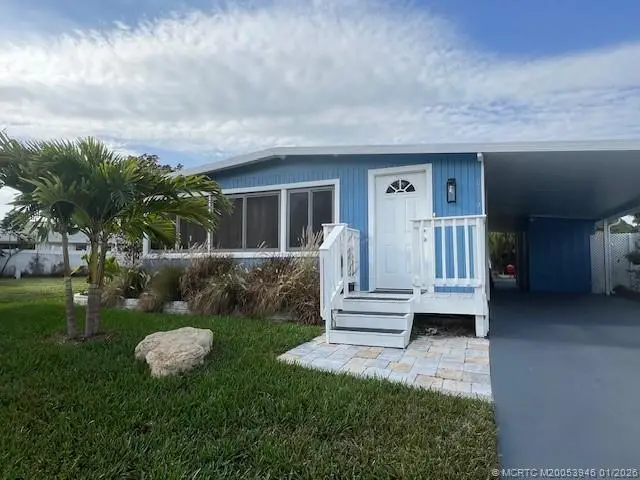 6197 S Joshua Lane, Lantana, FL 33462 - Image #1