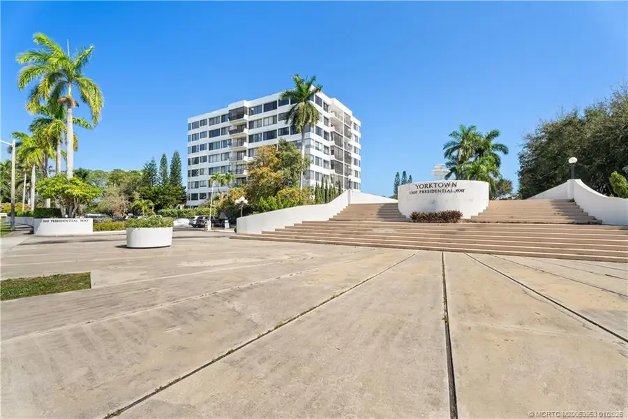 1500 Presidential Way #605, West Palm Beach, FL 33401 - Image #2