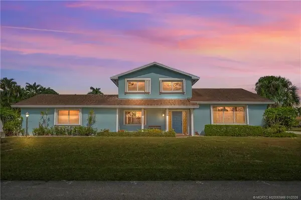 3905 Flag Drive, Palm Beach Gardens, FL 33410