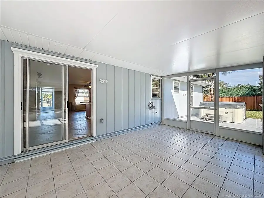 274 NE Glentry Avenue, Port Saint Lucie, FL 34983 - Image #3