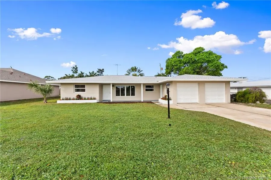 208 Riomar Drive, Port Saint Lucie, FL 34952 - Image #2