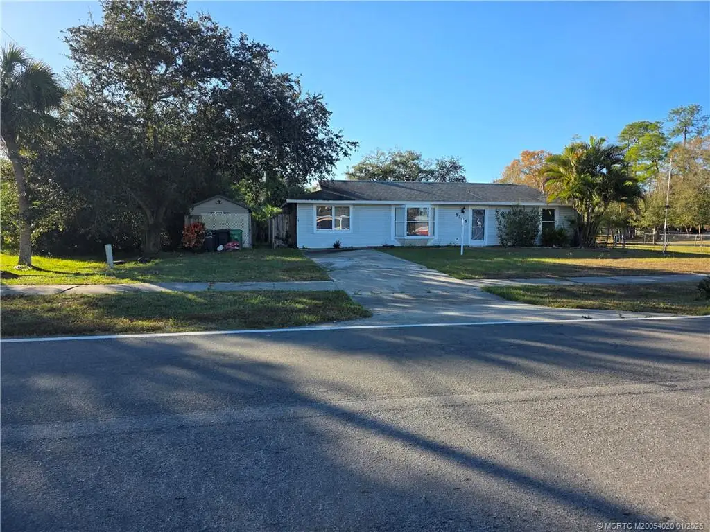 5205 Fort Pierce Boulevard, Fort Pierce, FL 34951 - Image #1
