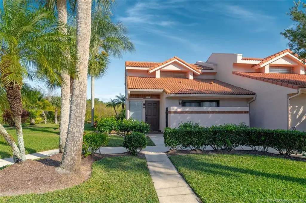 3307 SE Sandpiper Circle, Port Saint Lucie, FL 34952 - Image #1