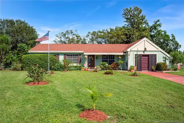 749 SW Watson Place, Port St Lucie, FL 34953