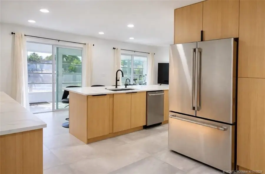 2600 S Kanner Hwy Road #D6, Stuart, FL 34994 - Image #3