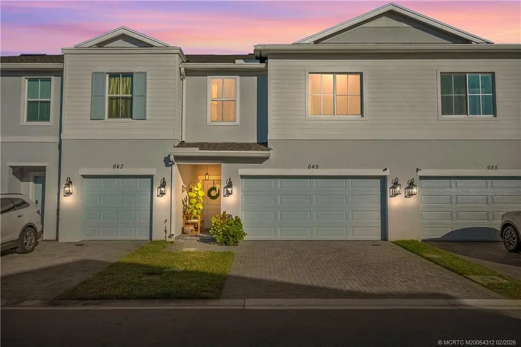 649 NE Waters Edge Lane, Port Saint Lucie, FL 34983 - Image #1