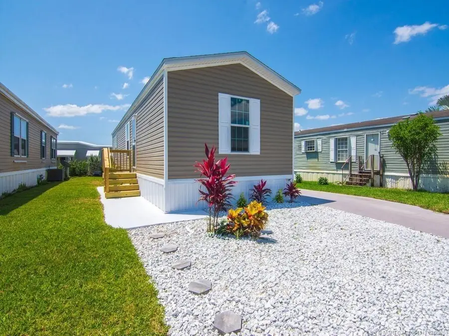 315 NE Cardinal Lane, Jensen Beach, FL 34957 - #3