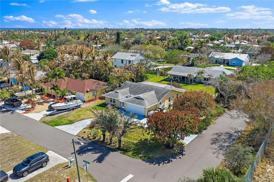 7954 SE Carlton Street, Hobe Sound, FL 33455 - #2