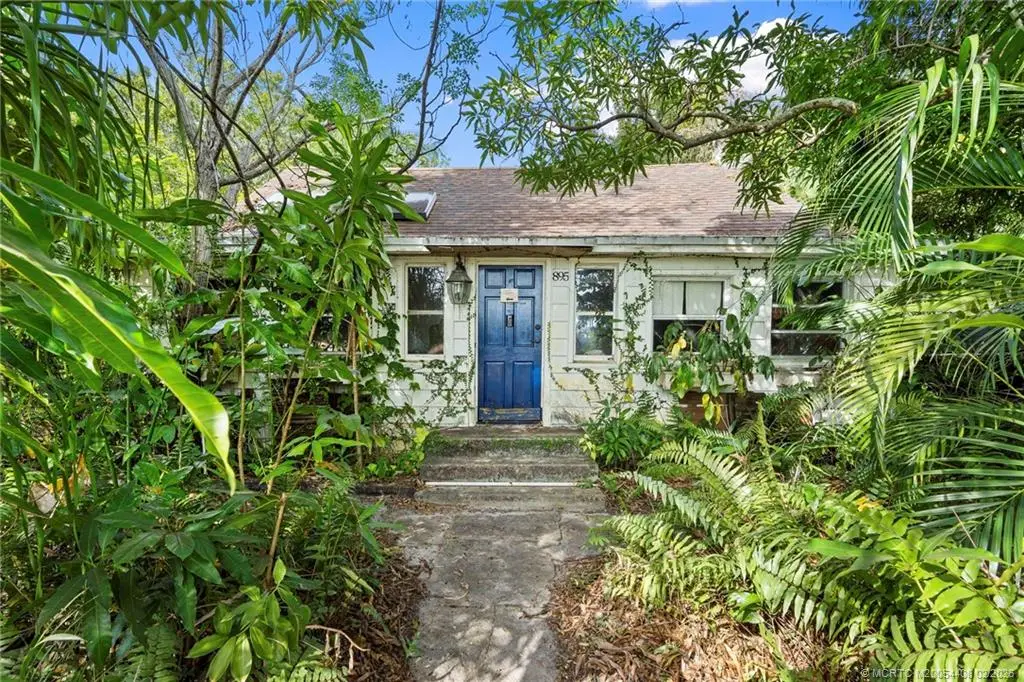 895 SW 29th Terrace, Palm City, FL 34990 - #1