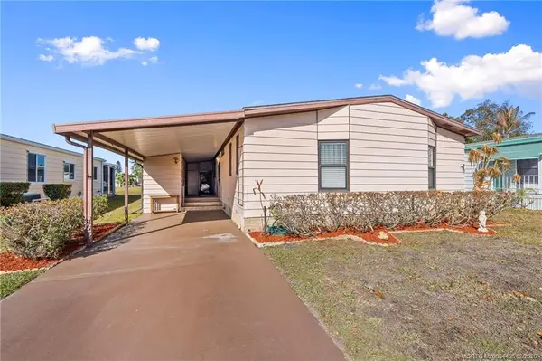 8205 Cinnamon Lane, Port St Lucie, FL 34952