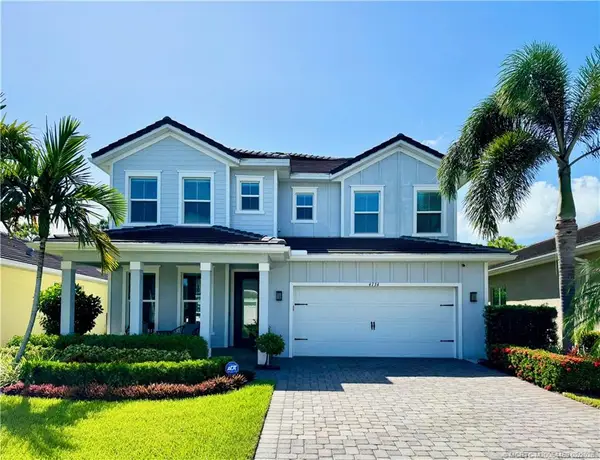 4734 SW Briarwood Court, Stuart, FL 34997