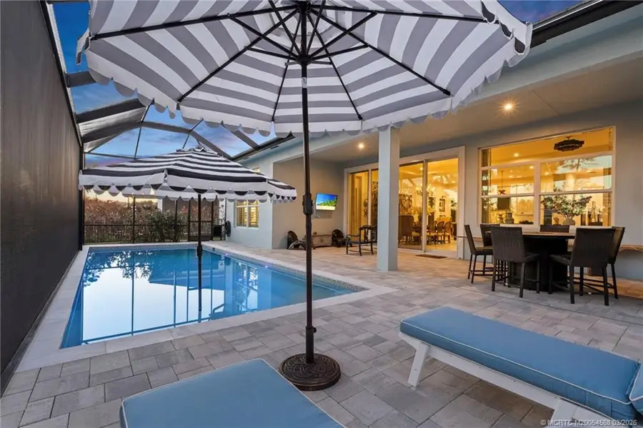 2077 SE Mosaic Boulevard, Port Saint Lucie, FL 34984 - #2