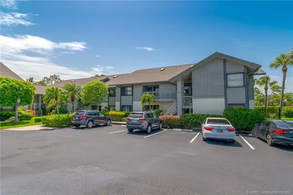 6295 SE Charleston Place #101, Hobe Sound, FL 33455