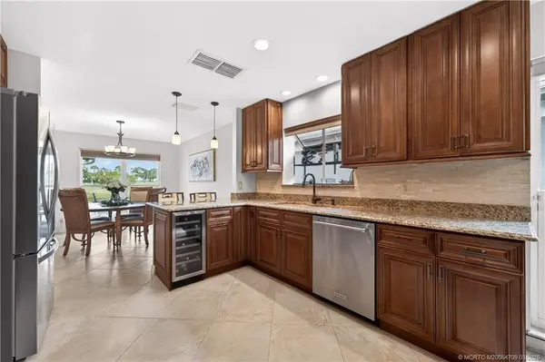 2467 SW Brookwood Lane, Palm City, FL 34990