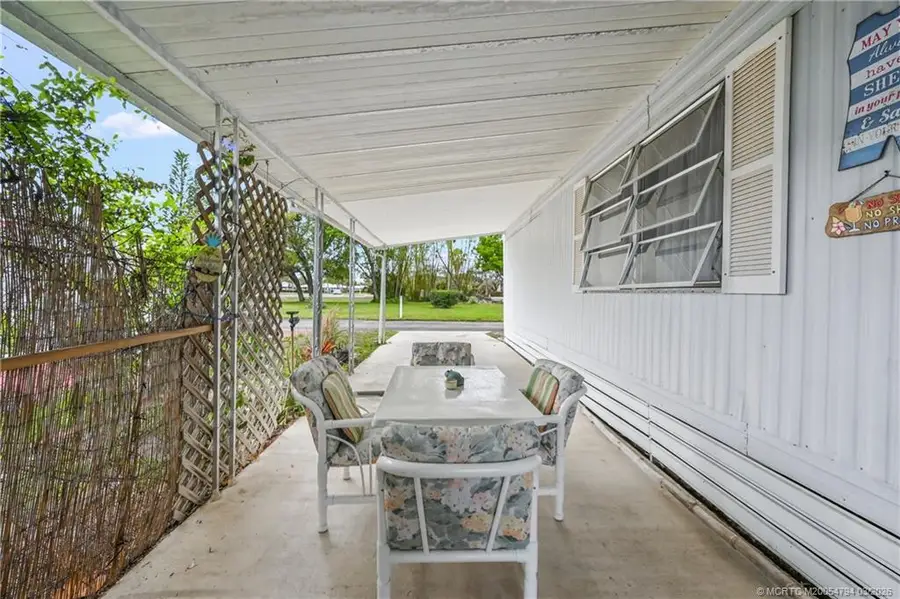 608 Garden View Way Ne, Jensen Beach, FL 34957 - #2