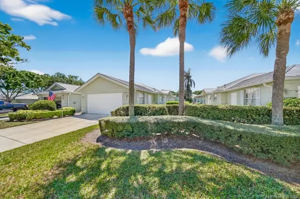 2806 SW Ridgewood Place, Palm City, FL 34990