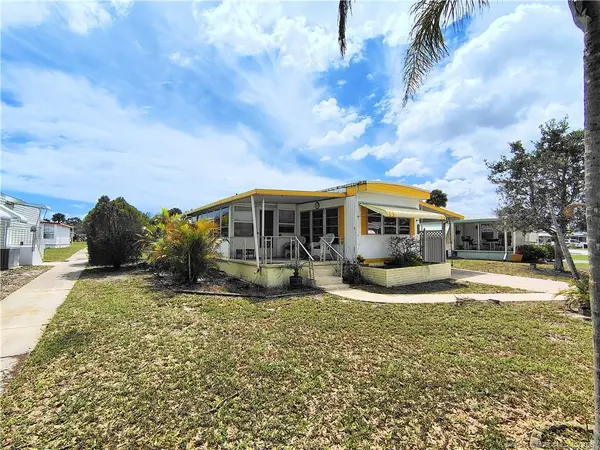 2465 SE Penny Lane, Stuart, FL 34994