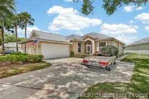 2900 SW Brighton Way, Palm City, FL 34990