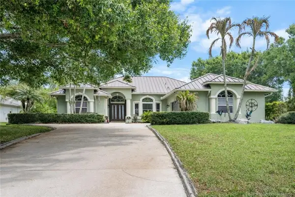 4850 SW Lake Grove Circle, Palm City, FL 34990