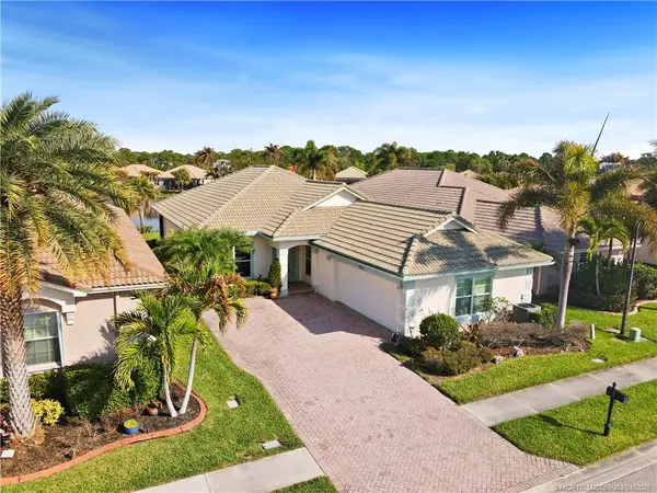 1661 NW Old Oak Terrace, Jensen Beach, FL 34957