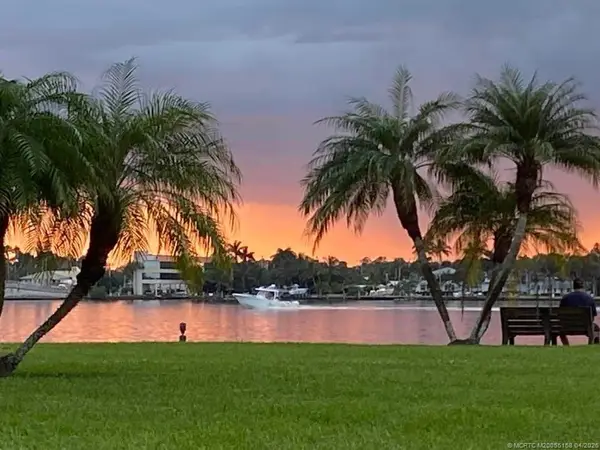 1950 SW Palm City Road #1-102, Stuart, FL 34994