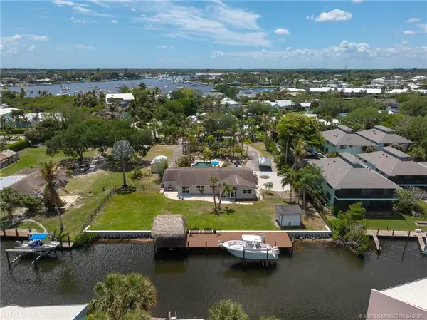 4109 SE Whiticar Way, Stuart, FL 34997