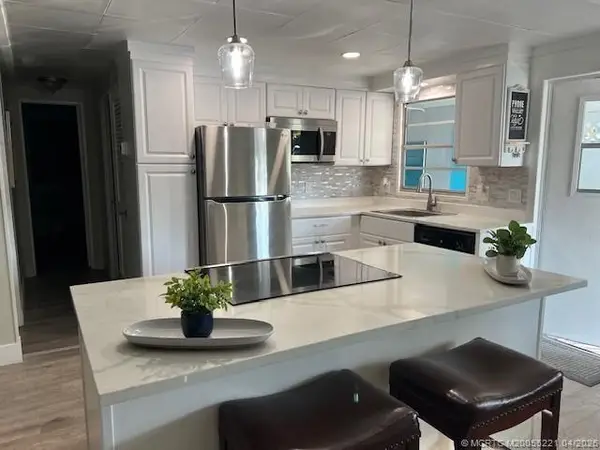 4144 2nd Court, Lantana, FL 33467