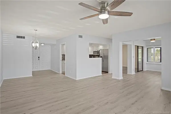 1800 SE Saint Lucie Boulevard #12-201, Stuart, FL 34996