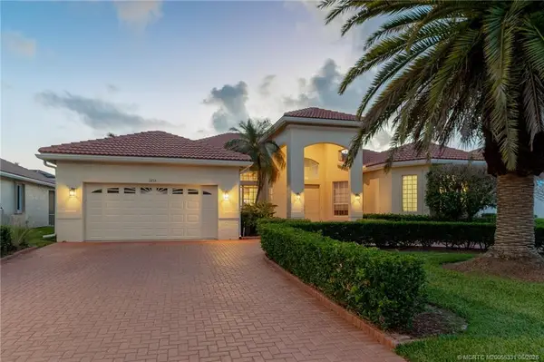 2216 SE Stonehaven Road, Port St Lucie, FL 34952