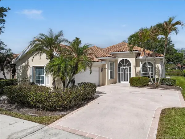 8056 SE Paurotis Lane, Hobe Sound, FL 33455