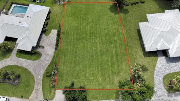 5160 SE Burning Tree Circle, Stuart, FL 34997