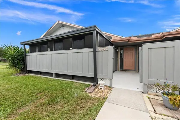 4047 NW Cinnamon Tree Circle, Jensen Beach, FL 34957