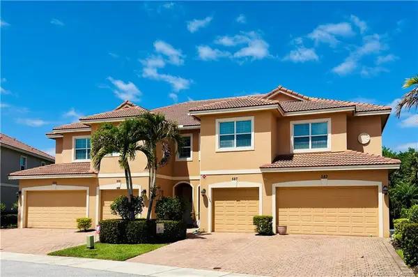 587 SW Glen Crest Way, Stuart, FL 34997